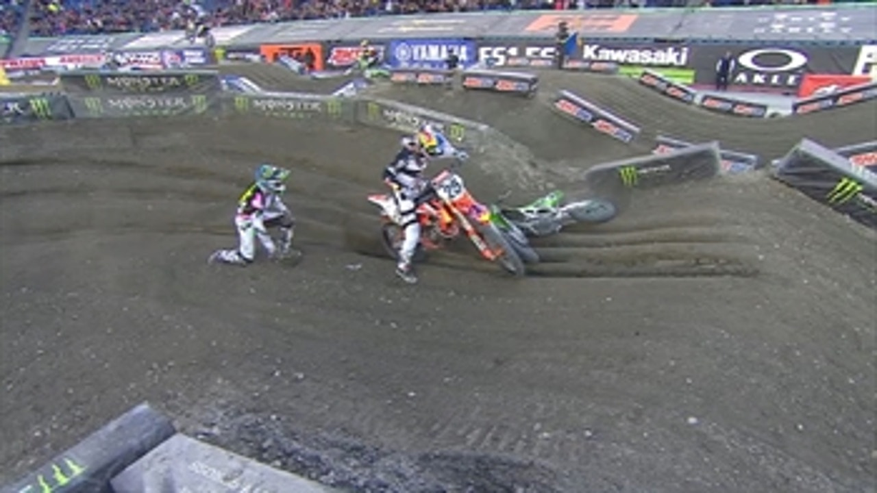 Marvin Musquin takes out Eli Tomac to win 450 main ' 2018 MONSTER ENERGY SUPERCROSS