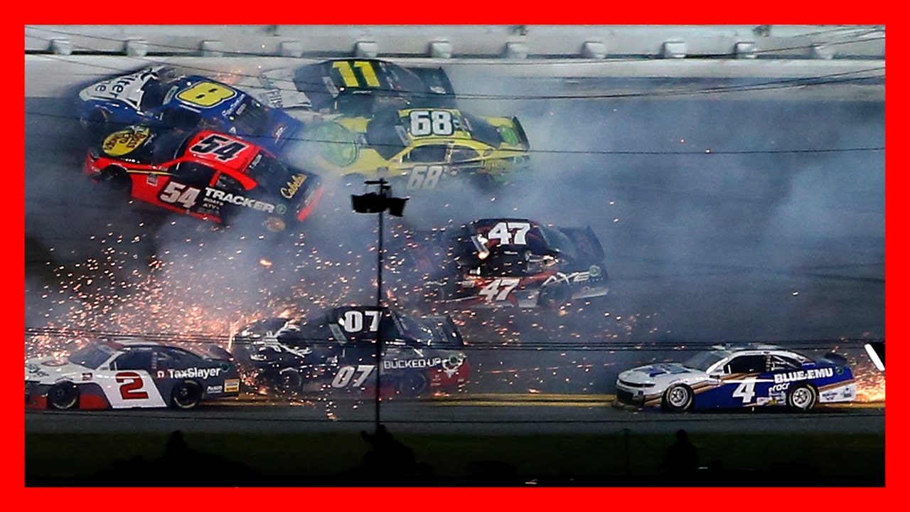 HIGHLIGHTS: NASCAR Xfinity Series Beef. It's What's For Dinner. 300