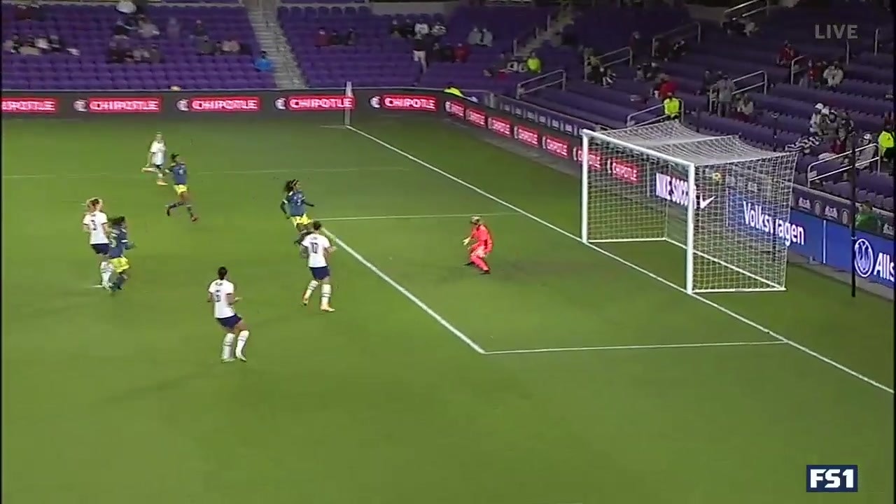 Sam Mewis opens up the scoring as USWNT takes early 1-0 lead over Colombia