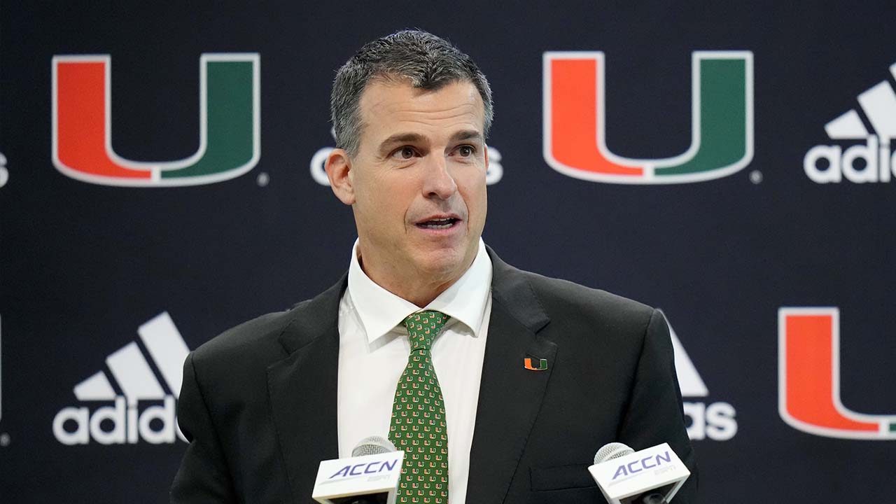 "You must be relentless and honest" — Mario Cristobal speaks with Joel Klatt on Miami's recruiting tactics