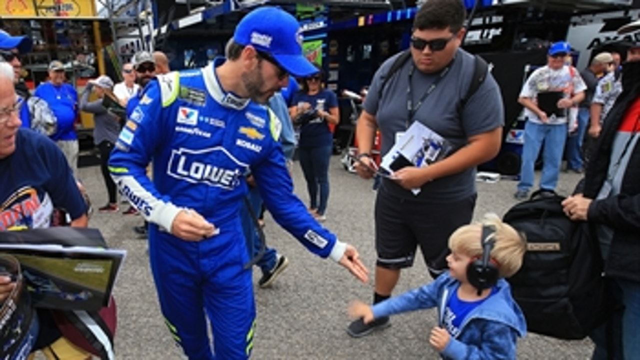Motte's Minute: Kids give hilarious answers when asked how old Jimmie Johnson is
