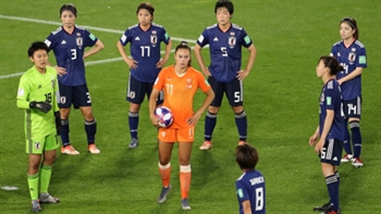 Netherlands' Lieke Martens scores the game-winning penalty vs. Japan ' 2019 FIFA Women's World Cup™