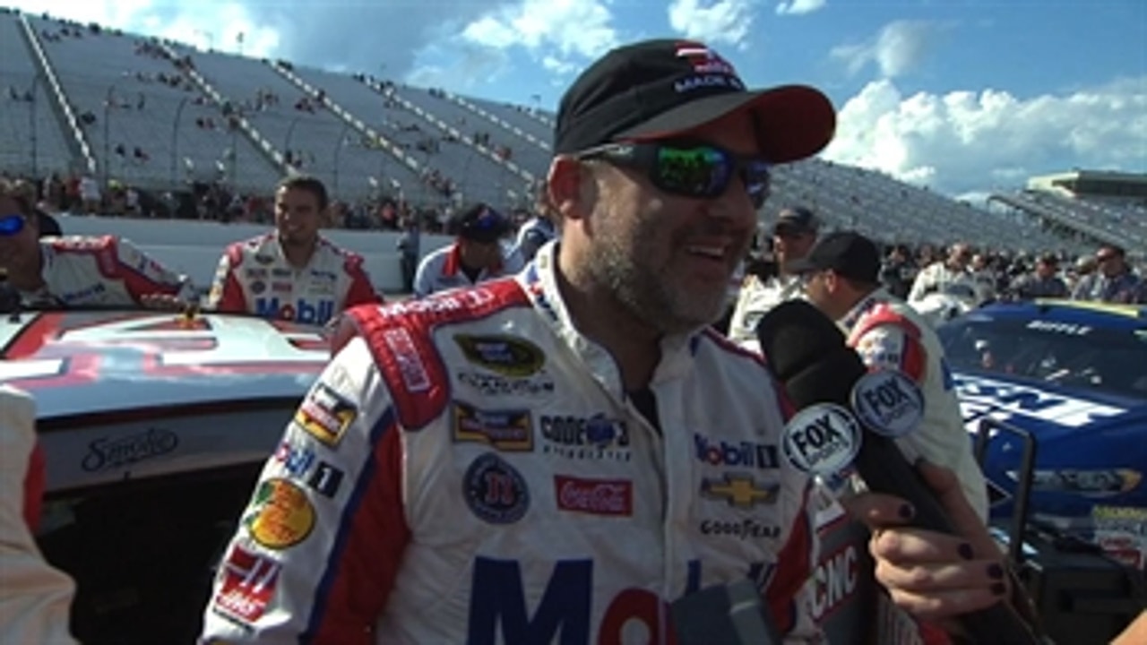 Tony Stewart Finishes Runner-Up at Loudon