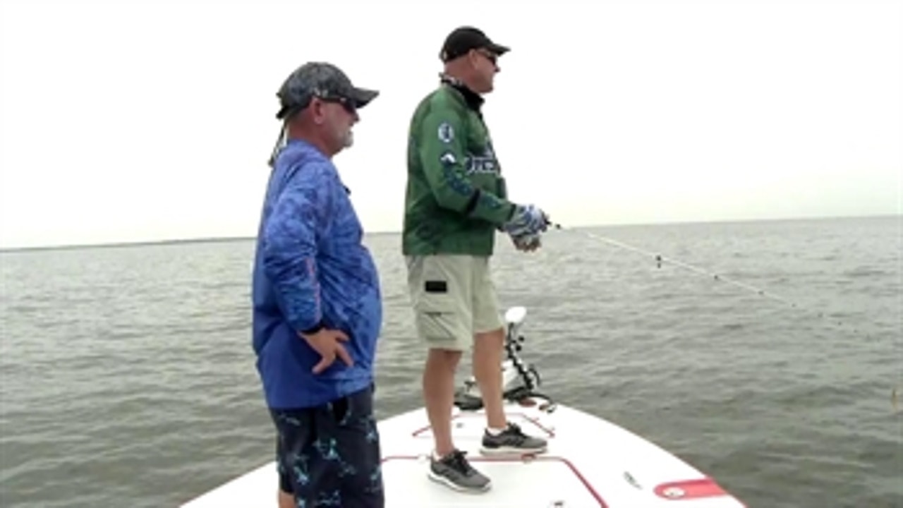 Gulf of Mexico | Redfish, Speckled Trout, and Tripletail - Part 1 | FOX Sports Outdoors Southwest