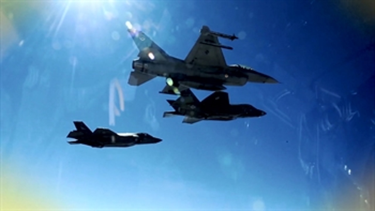 Drew Blickensderfer visits Luke Air Force Base I NASCAR RACE DAY