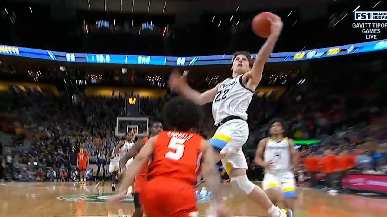 Marquette takes the lead, records two steals in final 20 seconds of wild 67-66 win