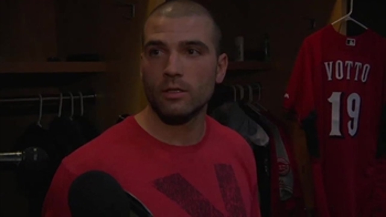 Votto reacts to being ejected