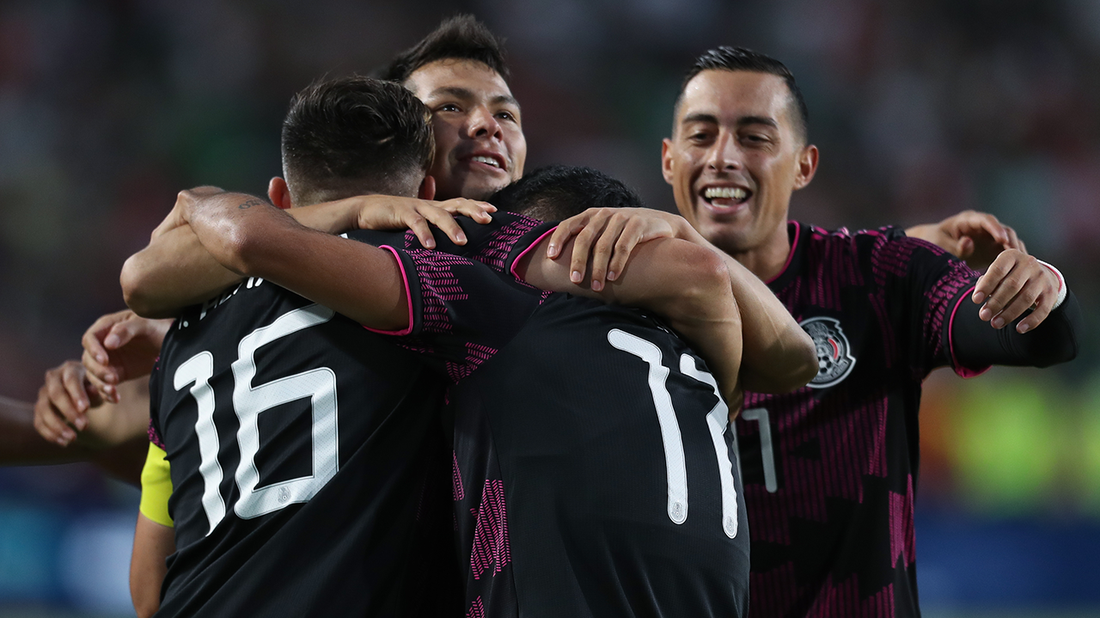 Rogelio Funes Mori gives Mexico first goal of Gold Cup, 1-0
