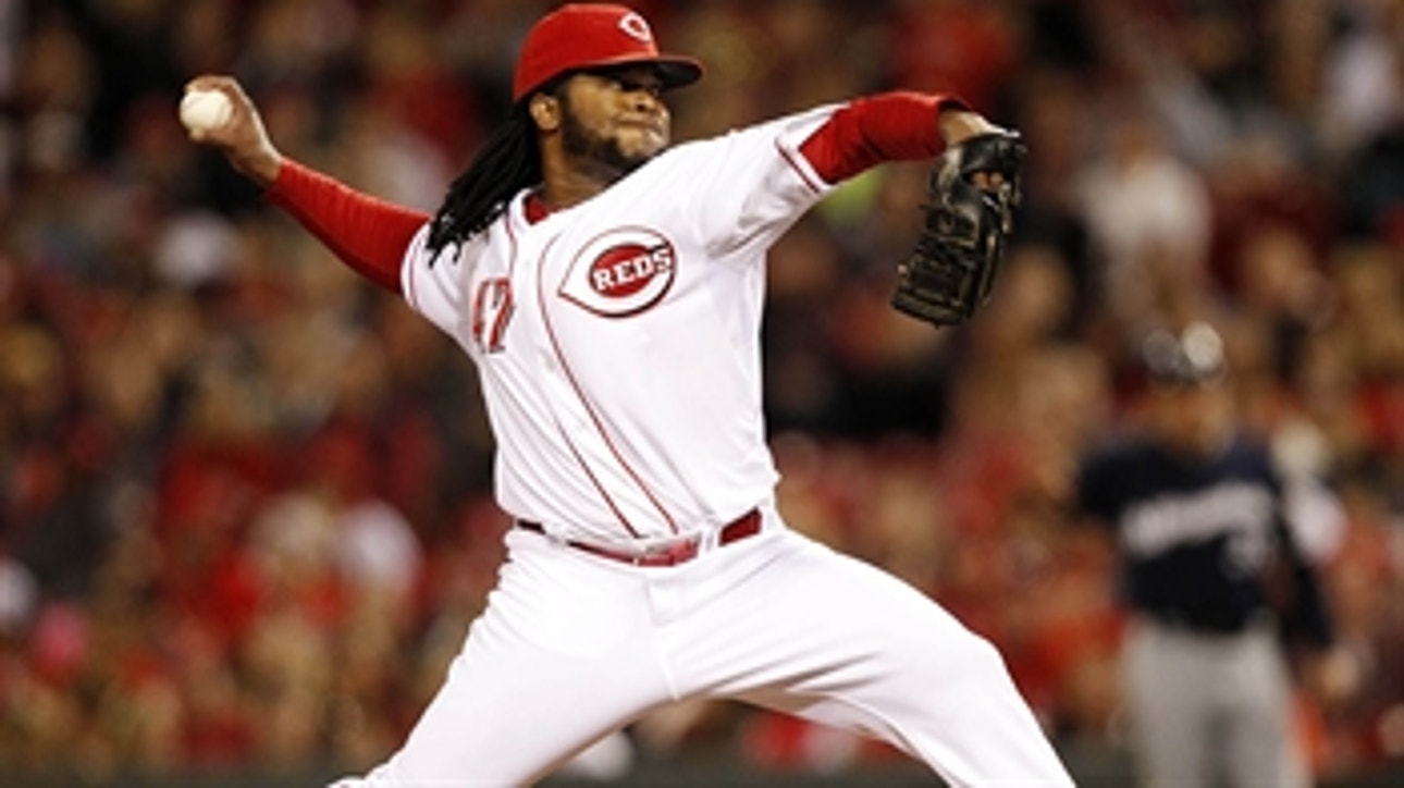 Cueto helps push Reds over Brewers