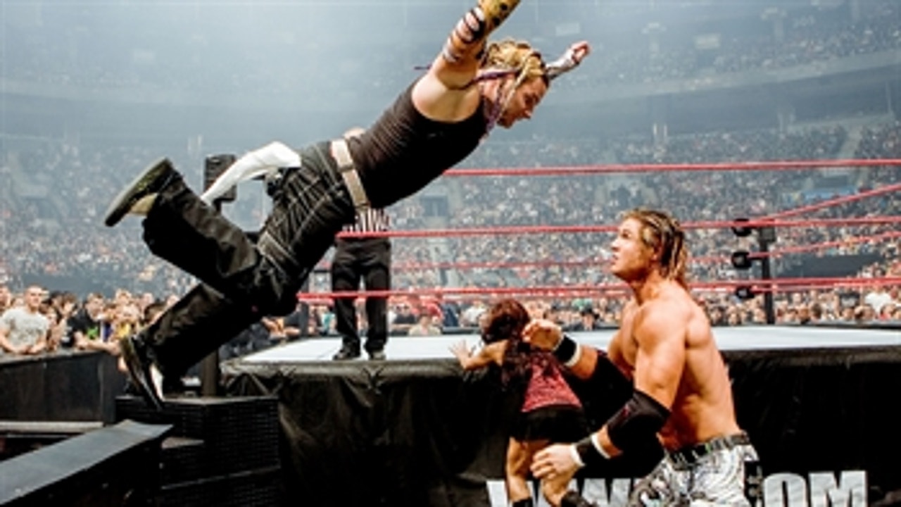 Johnny Nitro vs. Jeff Hardy - Intercontinental Title Match: WWE Unforgiven 2006 (Full Match)