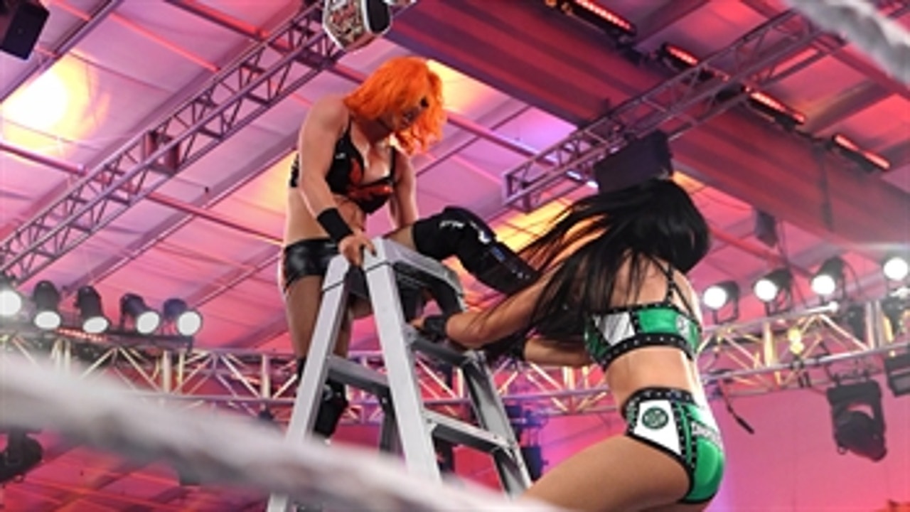 Toxic Attraction climb Scareway to Hell in Ladder Match: WWE NXT, Oct. 26, 2021
