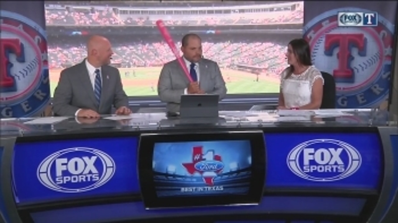 Rangers Live: Pudge does something nice for his Mom