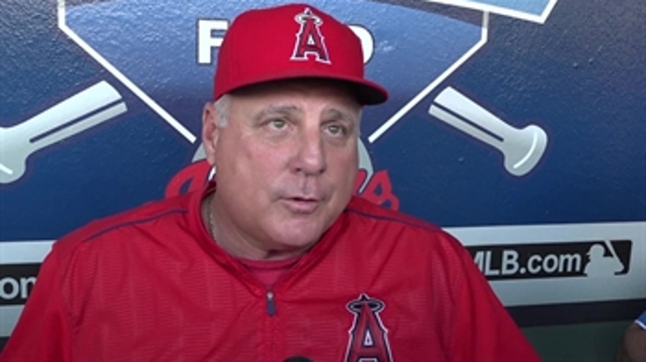 Mike Scioscia gives an update on Mike Trout's wrist injury