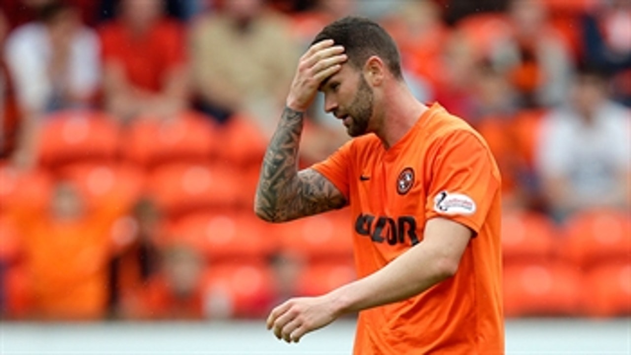 Embarrassing own goal gifts Celtic 2-1 lead over Dundee United - 2015-16 Scottish Premiership