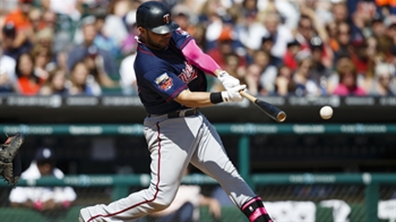 Twins rally past Tigers