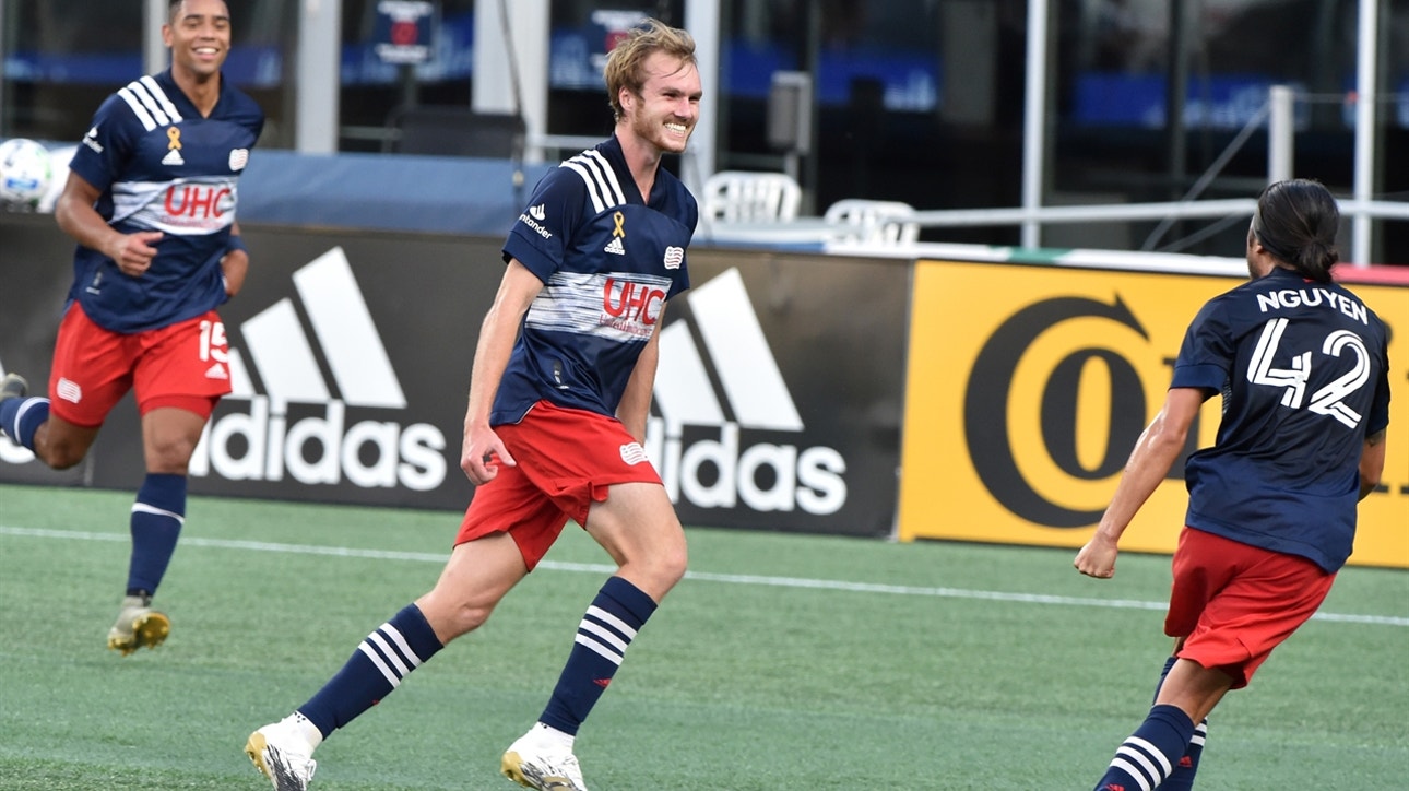 New England Revolution explode in second half, top Montreal Impact, 3-1