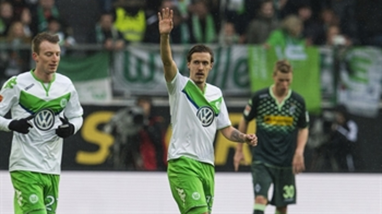 Kruse doubles Wolfsburg lead over Gladbach ' 2015-16 Bundesliga Highlights