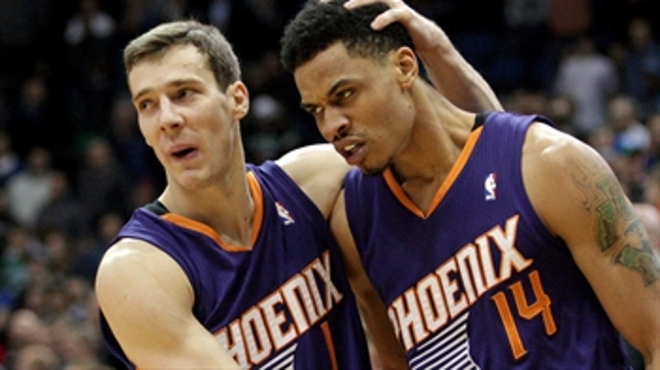 Suns stun Wolves in final seconds