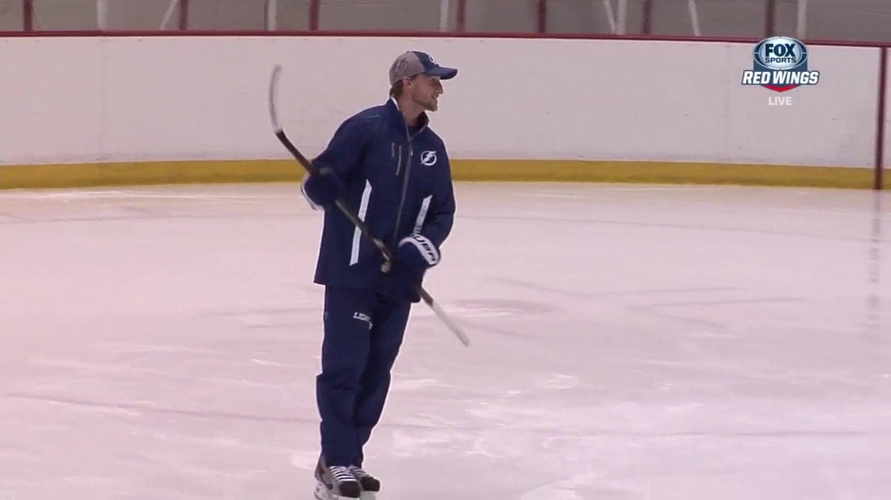 Stamkos back on the ice after breaking leg