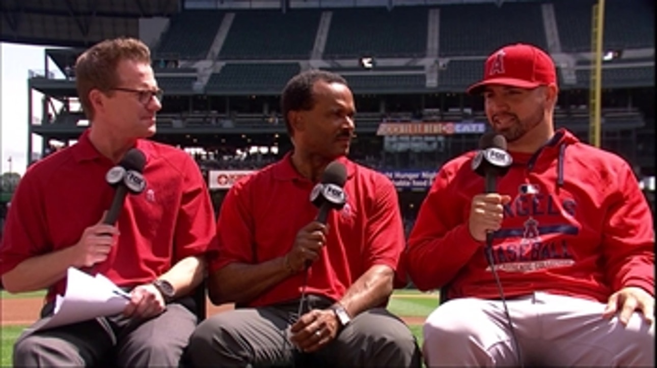 Kent French, Jose Mota chat with newest Angels All-Star Hector Santiago