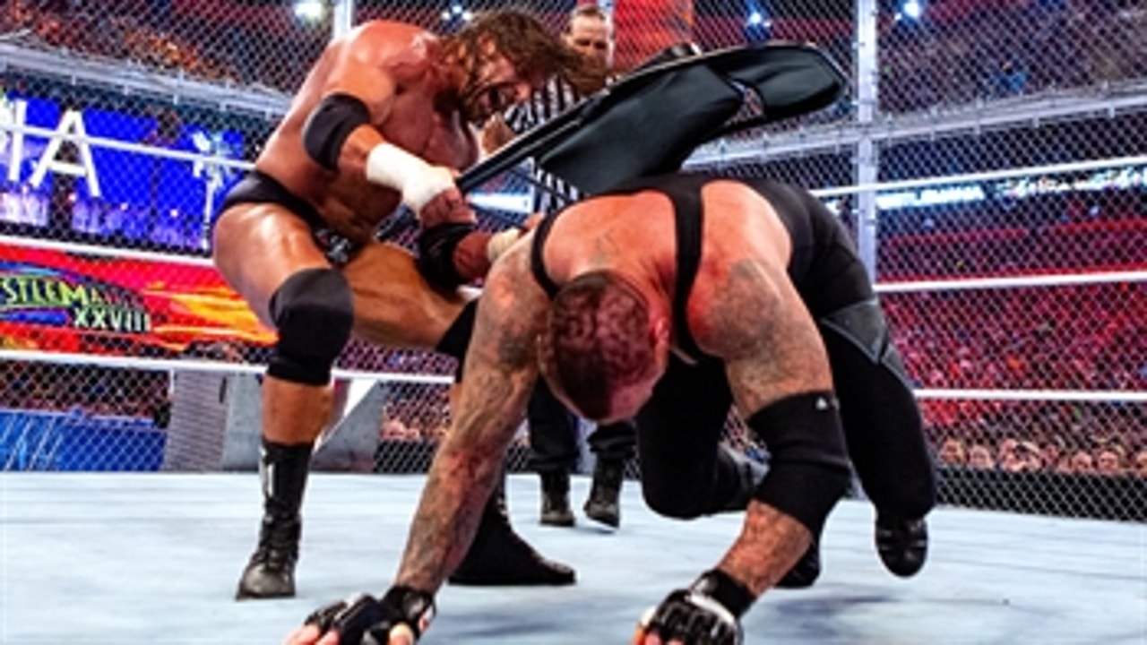 The Undertaker vs. Triple H - Hell in a Cell Match: WrestleMania XXVIII (Full Match)