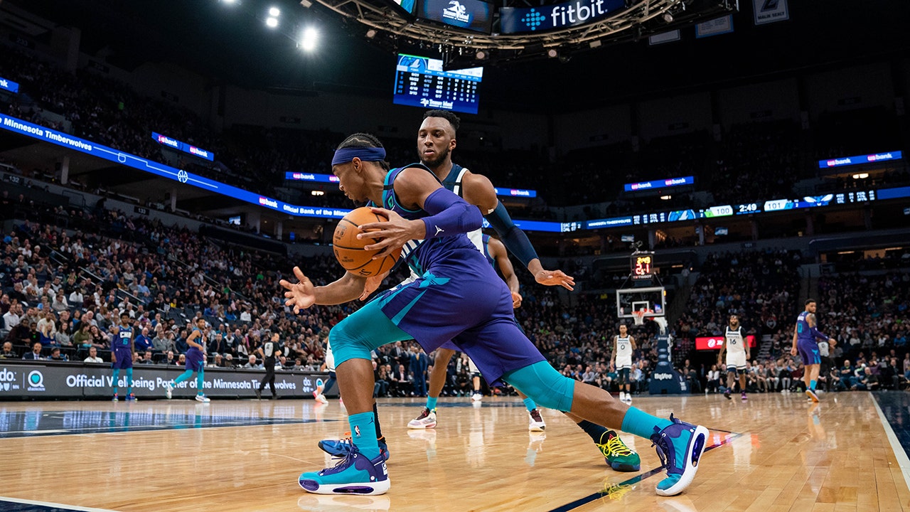 NBA Awards: Can Devonte' Graham take home Most Improved Player honors?