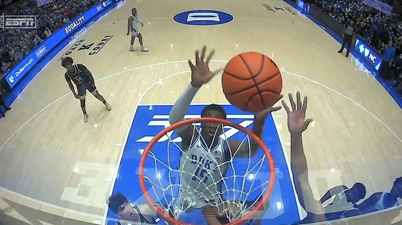 Mark Williams' last second dunk gives Duke the win over Wake Forest, 76-74