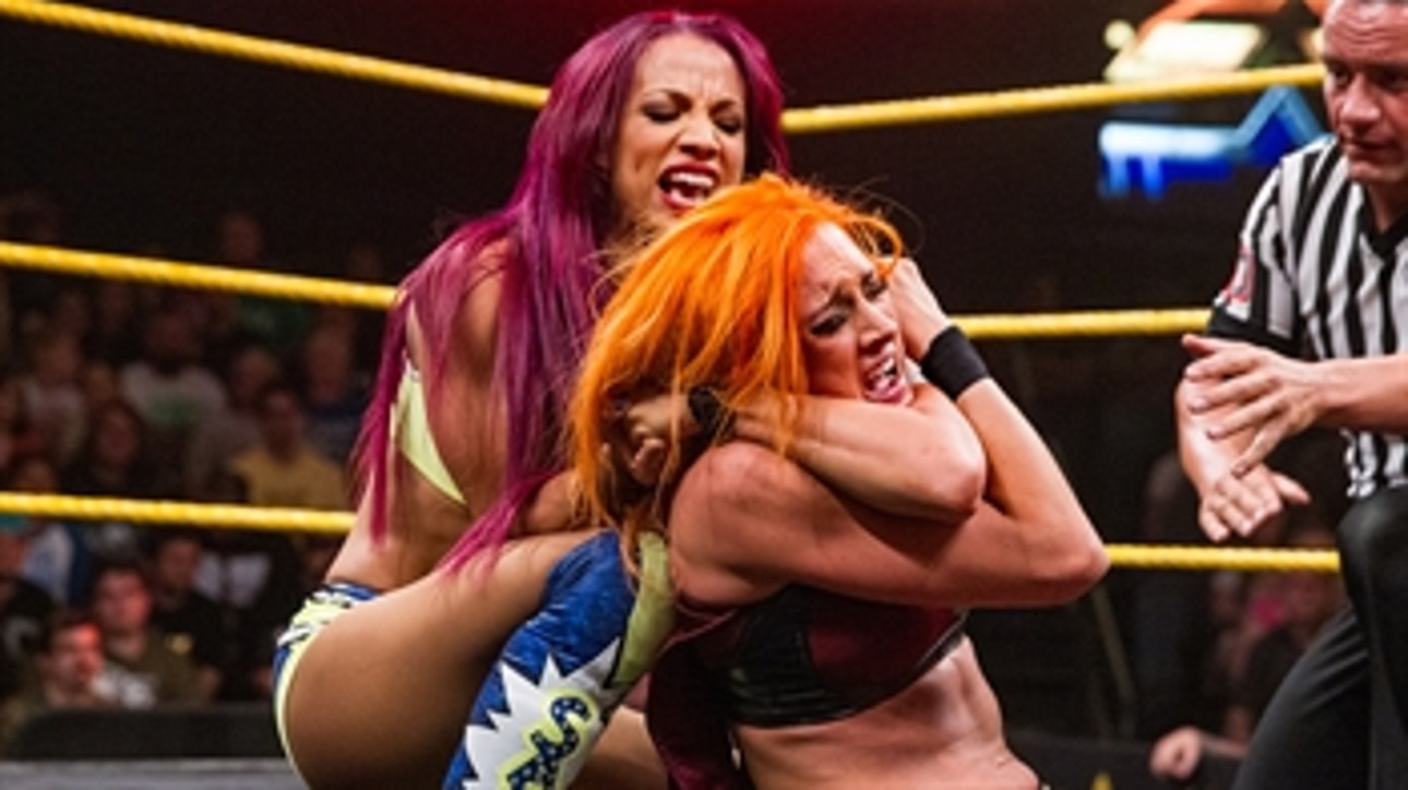 Sasha Banks vs. Becky Lynch - NXT Women's Title Match: NXT TakeOver: Unstoppable (Full Match)