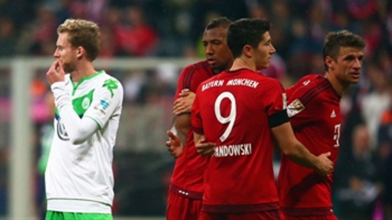 Bayern Munich vs. VfL Wolfsburg - 2015-16 Bundesliga Highlights