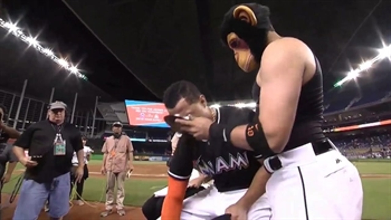 Giancarlo Stanton has to wear the shaving cream after victory