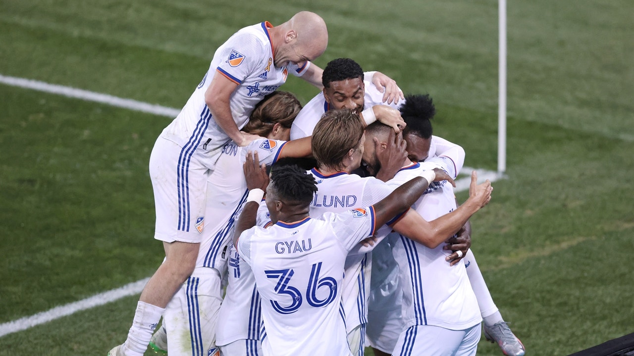 Haris Medunjanin's 85th-minute goal wins it, 1-0, for FC Cincinnati over New York Red Bulls