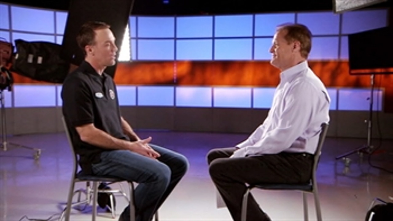 Kevin Harvick 1-on-1 with Kenny Wallace I NASCAR RACEDAY
