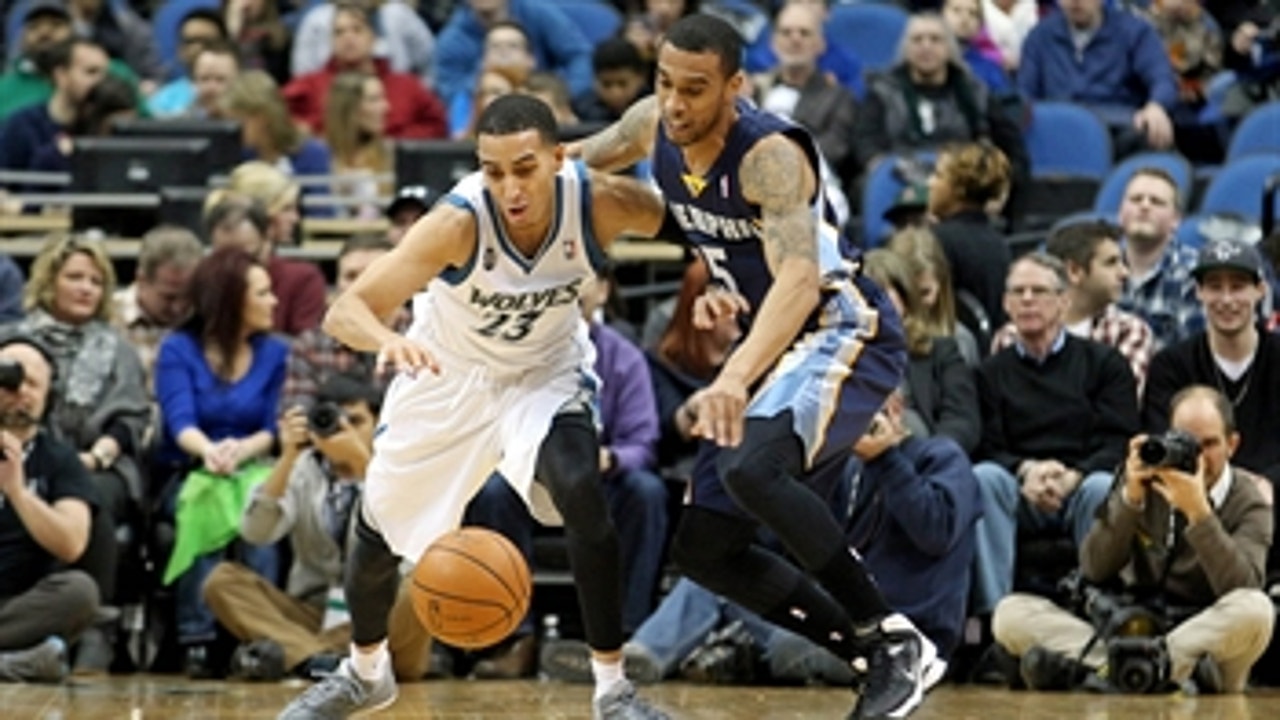 Randolph leads Grizzlies past Wolves