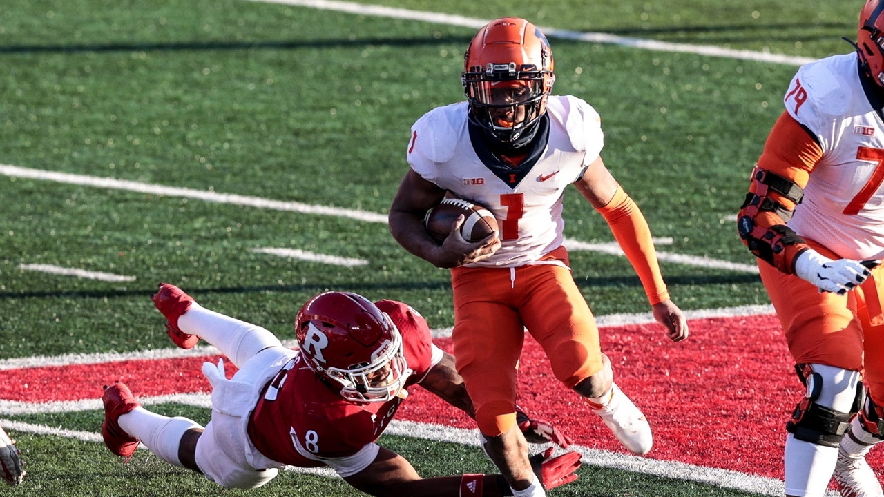Illinois QB Isaiah Williams makes history with 195 rushing yards in first-career start