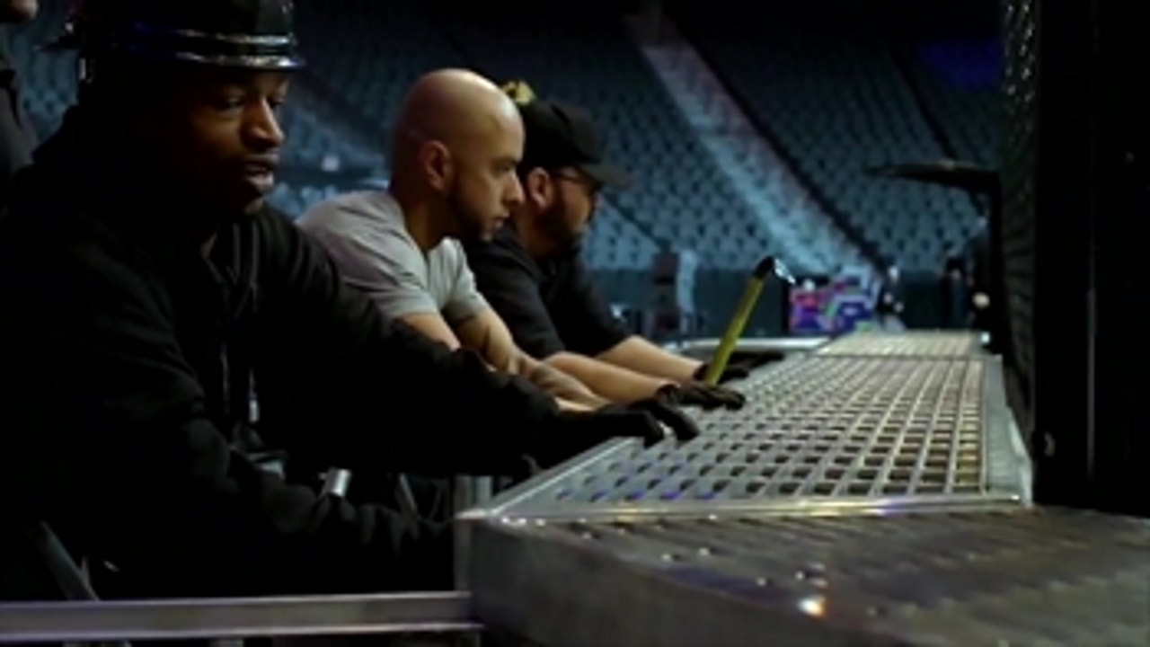 UFC  Octagon Coordinator Alex Beaz gives us a look behind the scenes