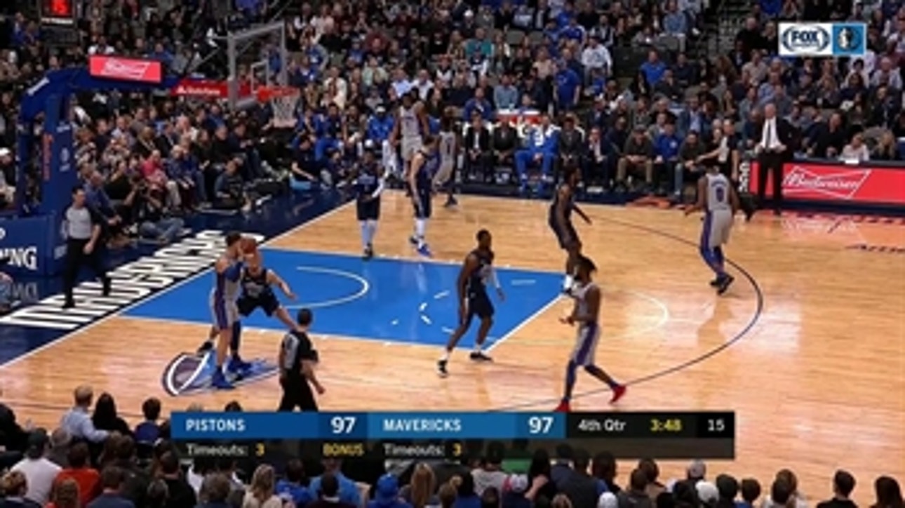 HIGHLIGHTS: Maxi Kleber with the D, Hits A HUGE Three-Pointer