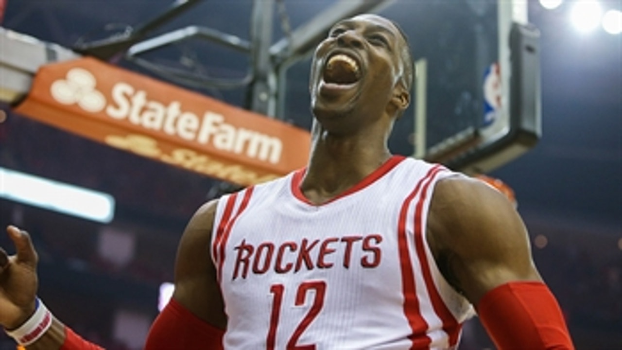Howard's double-double helps Rockets down Clippers in Game 2