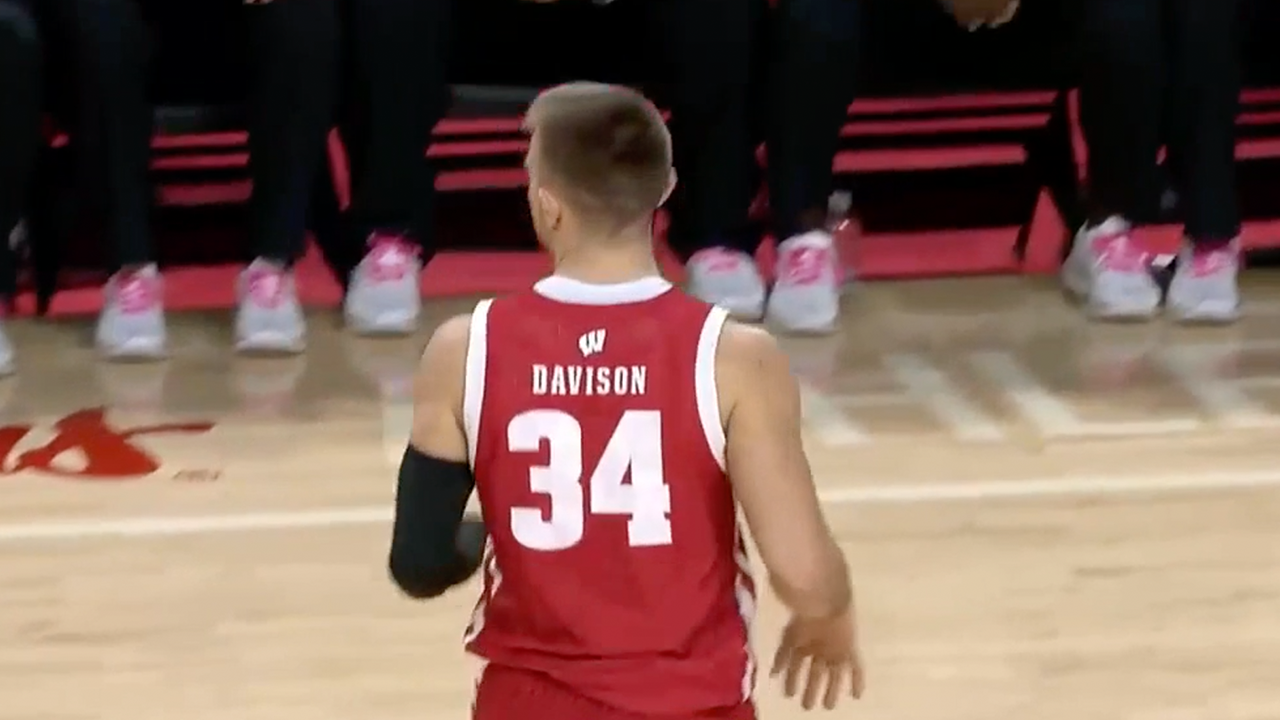 Brad Davison becomes Wisconsin's all-time leader in 3-pointers made