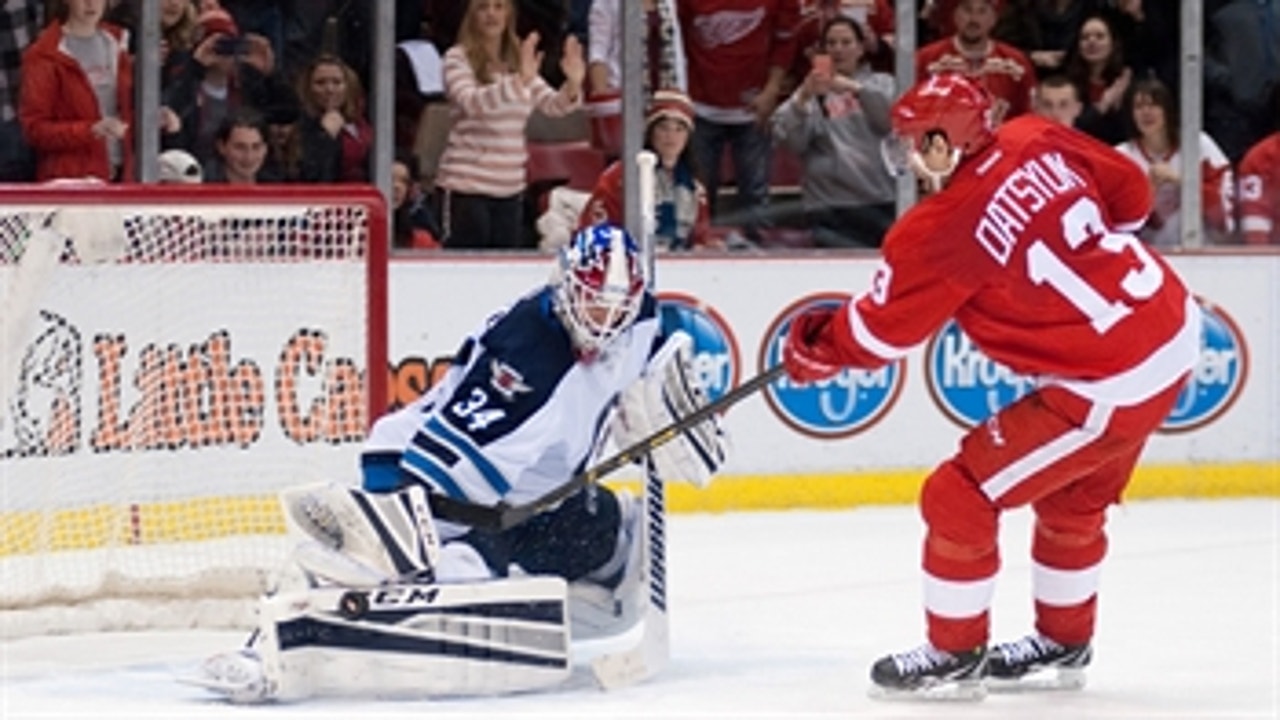 Red Wings fall short against Jets in SO