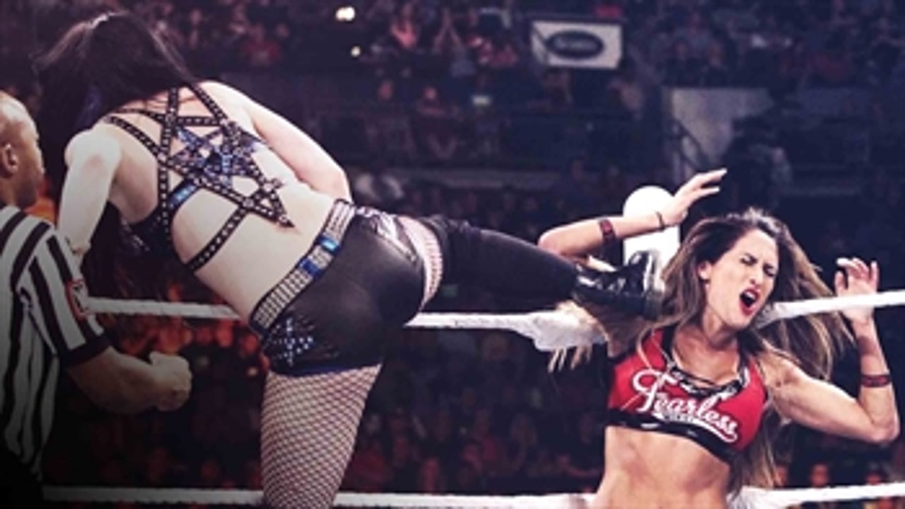 Nikki Bella vs Paige: WWE Money in the Bank 2015 (Lucha Completa)