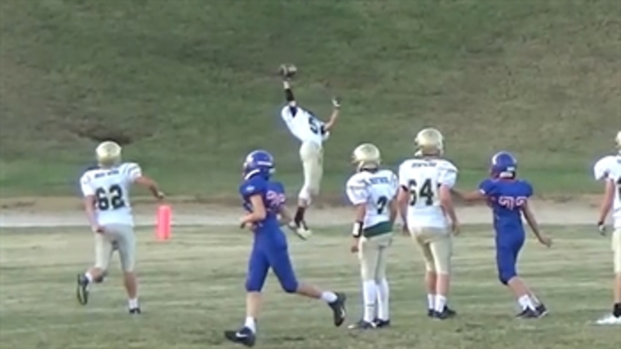 Middle school WR makes sweet one-handed grab, does something Odell Beckham Jr. hasn't done yet this year