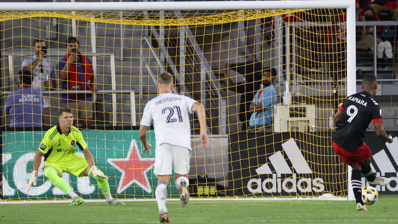 Ola Kamara's hat trick fuels DC United's 3-0 victory over Chicago Fire