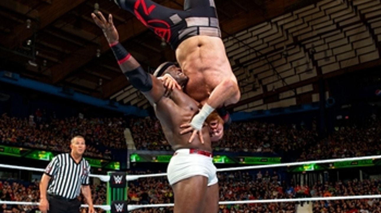 Bobby Lashley vs. Sami Zayn: WWE Money in the Bank 2018 (Full Match)