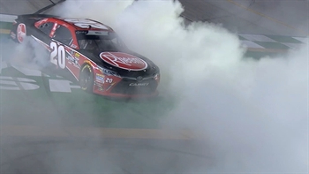 Christopher Bell holds off Daniel Hemric to win at Kentucky | 2018 NASCAR XFINITY SERIES