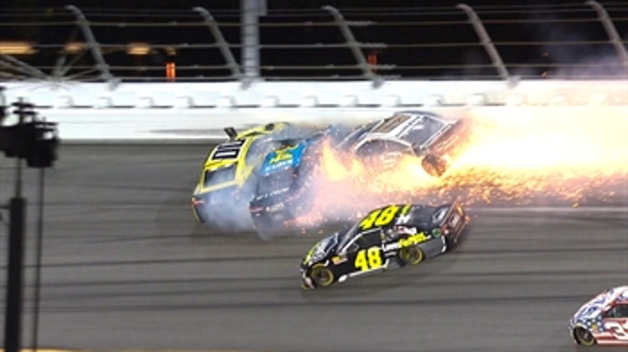 Aric Almirola & Michael McDowell caught up in late wreck | 2018 DAYTONA