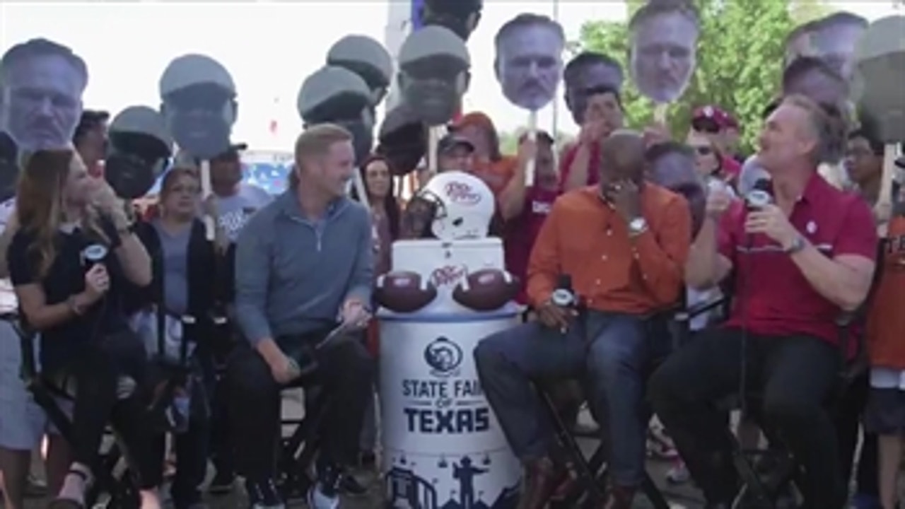 Vince Young gets serenaded with the OU fight song - 'Breaking the Huddle with Joel Klatt'