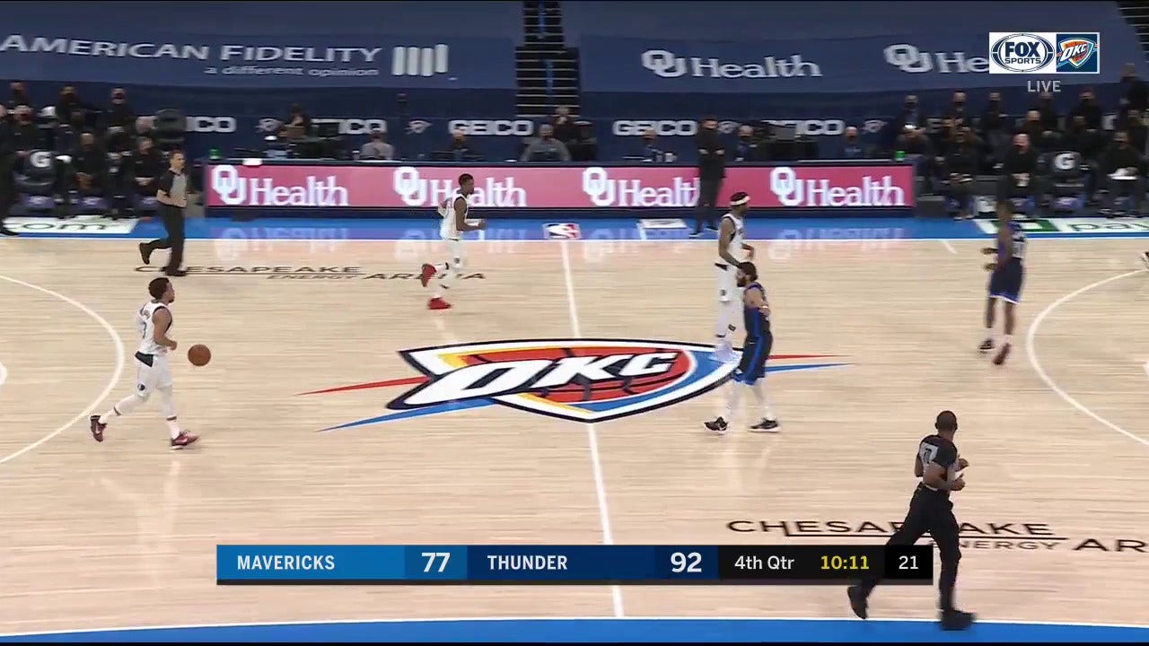 HIGHLIGHTS: Theo Maledon Hits the Open 3in the 4th