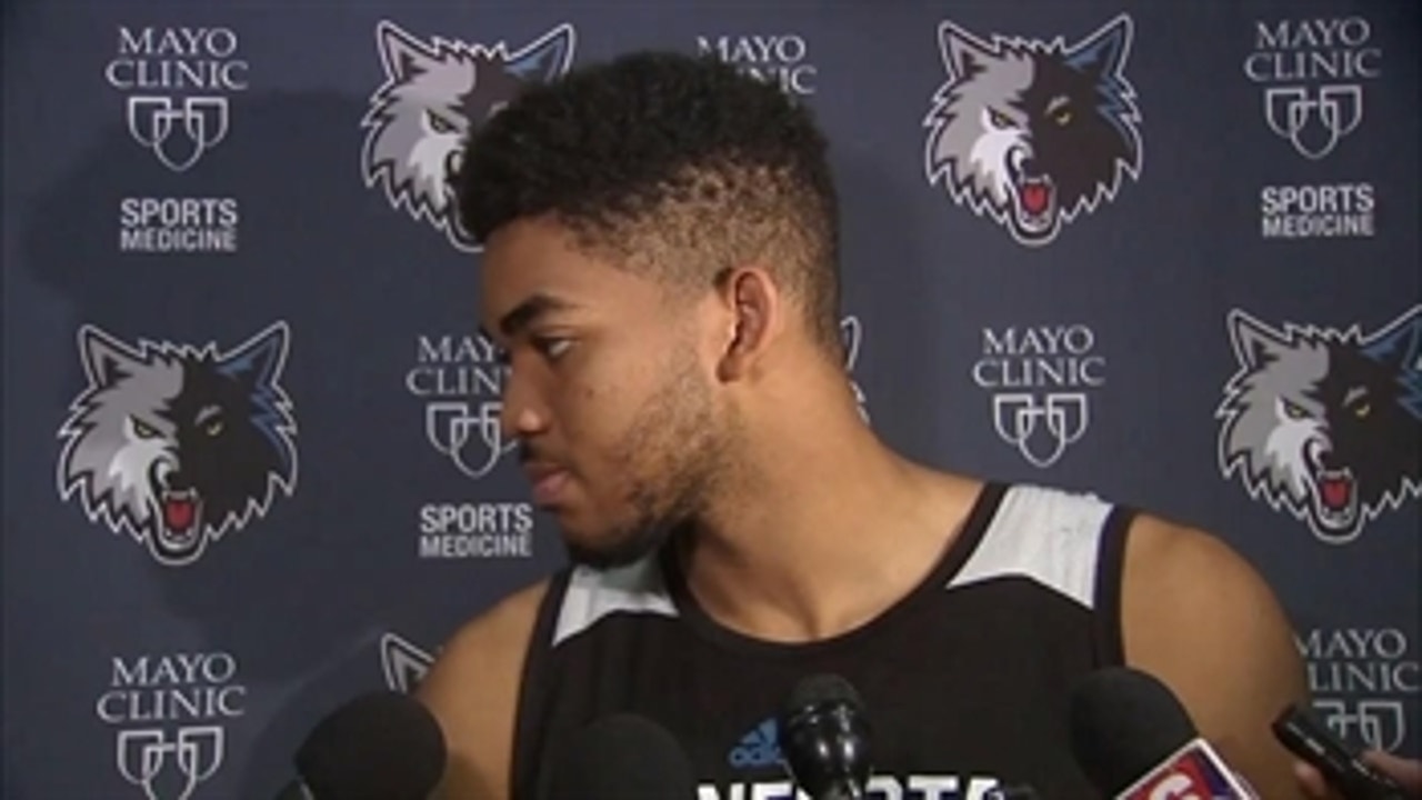 Towns pleased with fans' excitement after 1st scrimmage
