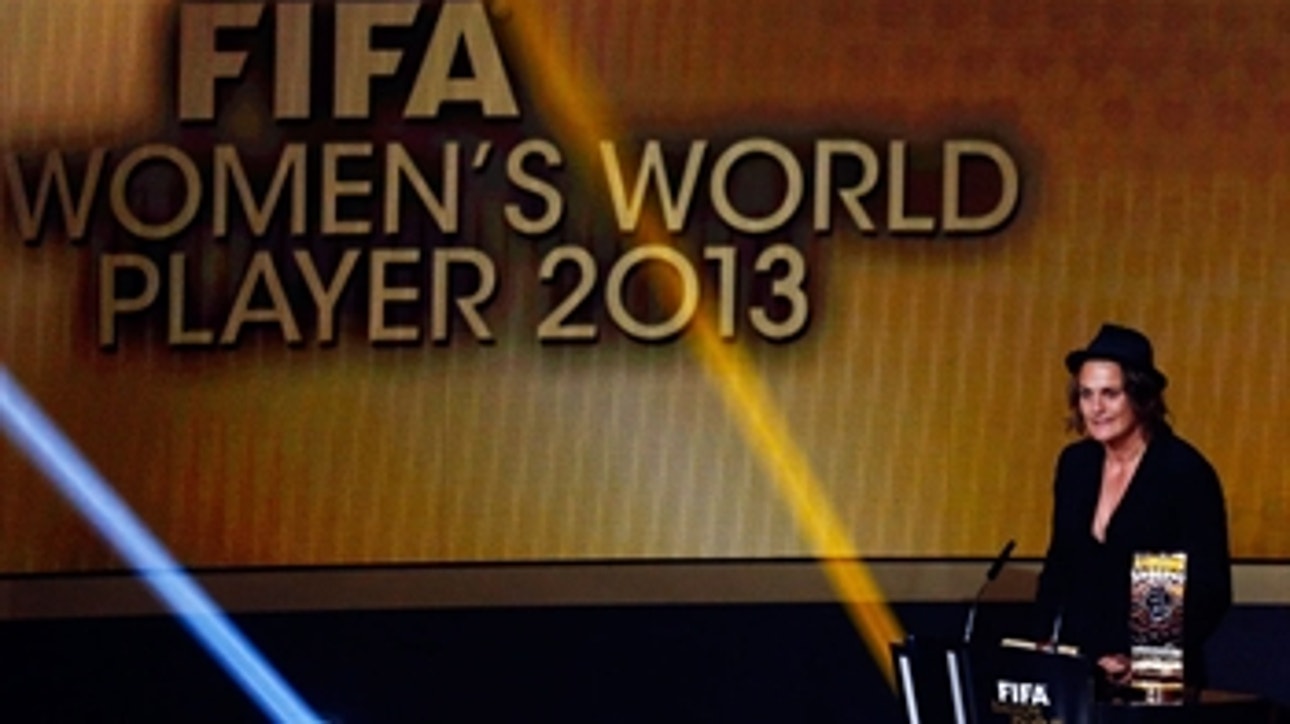 Nadine Angerer wins Women's World Player of the Year