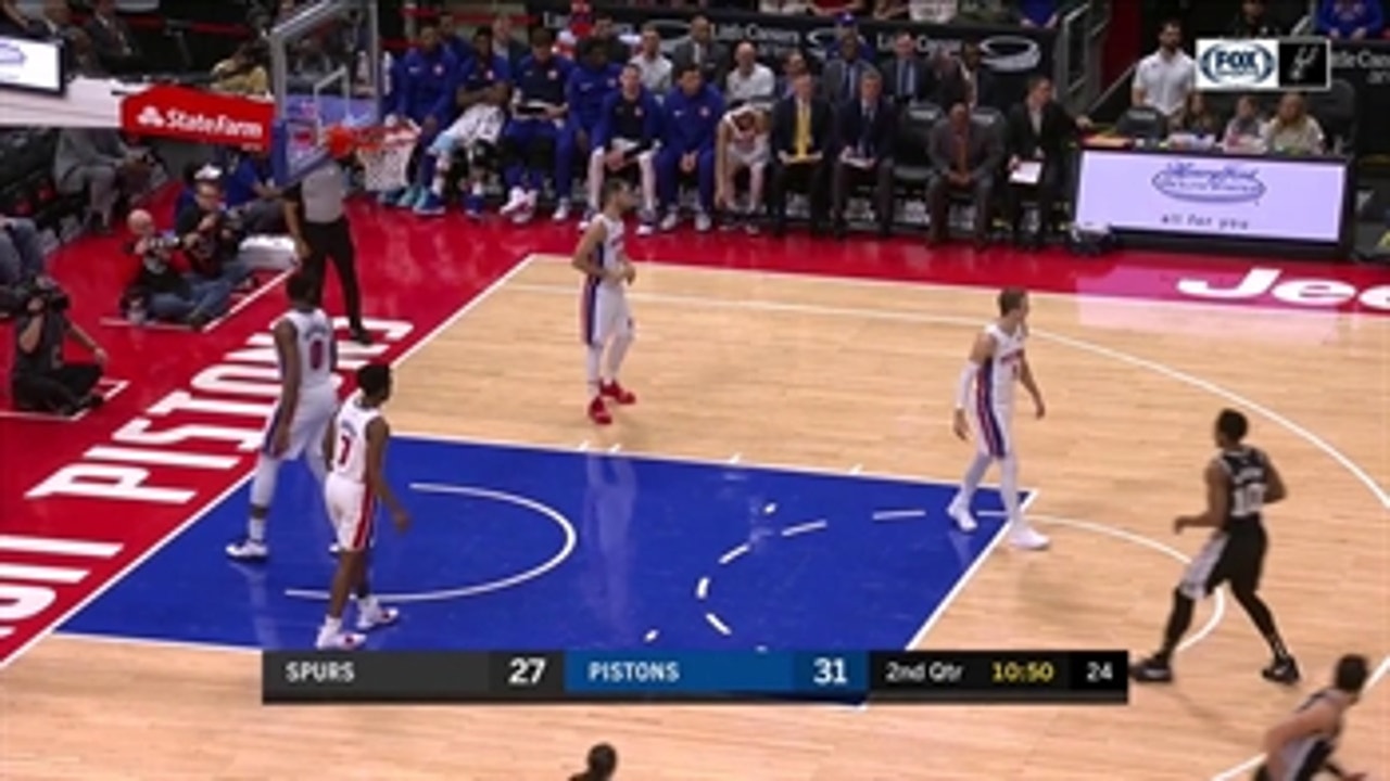 HIGHLIGHTS: Danilo Gallinari drains the Triple in the 2nd